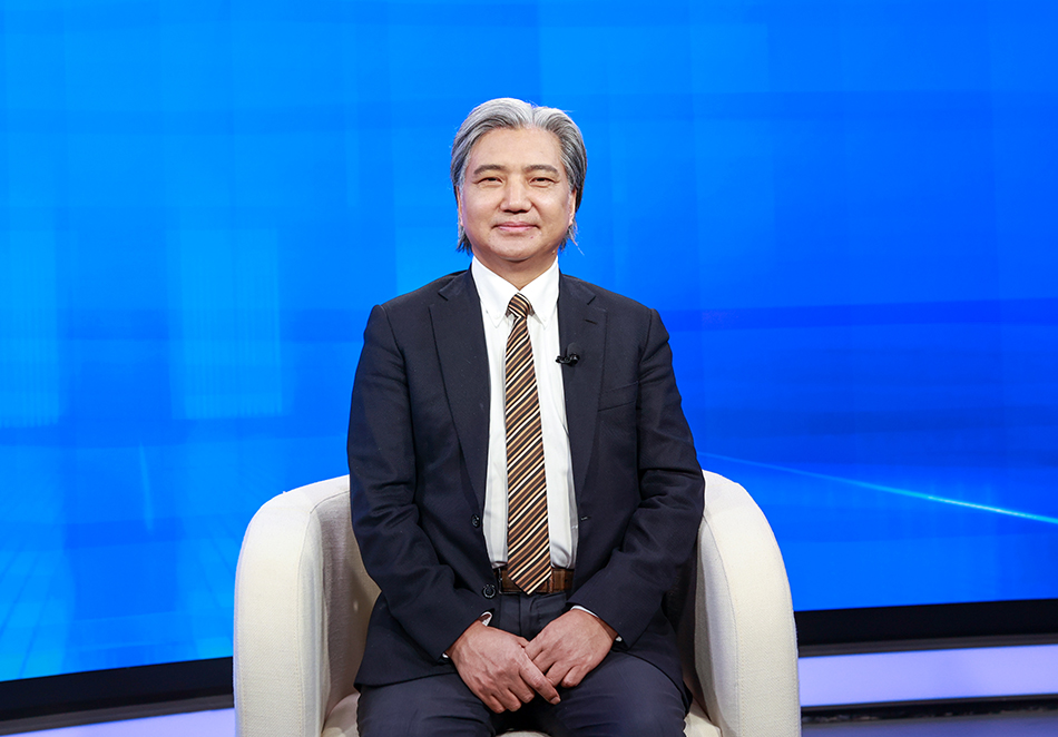  以高質量的建言成果履職盡責、服務大局　　近年來，民盟中央不斷探索盟內外參政議政資源整合途徑，加強上下聯動、內外結合，形成了完善的提案征集、篩選、撰寫和審稿機制。2024年，民盟中央向政協大會提交46件提案，選題主要涉及教育科技文化、社會法治、經濟金融、資源生態環境等方面。文化、教育和相關科技是民盟的主要界別。【詳細】 