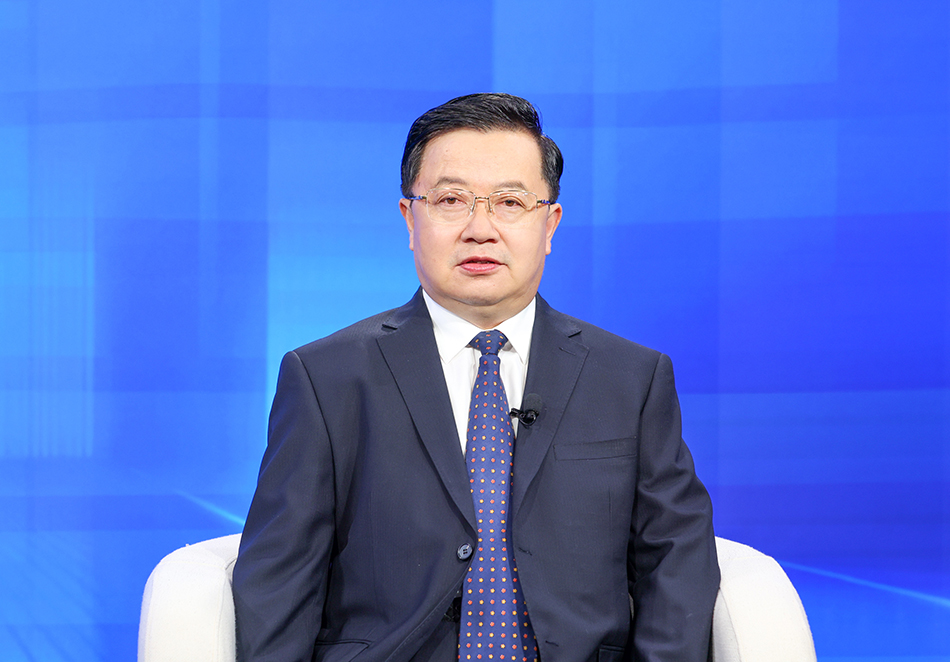  持續彰顯僑海特色 提升參政黨履職能力　　2024年，致公黨中央擬向全國政協報送口頭發言1件，書面發言3件，提案35件。提案來源上，18件來自致公黨中央2023年的調研課題轉化，17件來自各地方組織報送的調研成果轉化﹔提案內容上，延續了致公黨的僑海特色，同時涵蓋了經濟、科技、醫衛、法治、民生、鄉村振興和生態環境保護等領域，並保留了一些多年來持續關注的涉僑法治、中醫藥、黃河流域發展等內容。【詳細】 