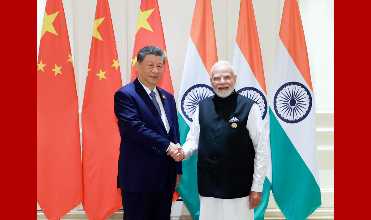 习近平会见印度总理莫迪